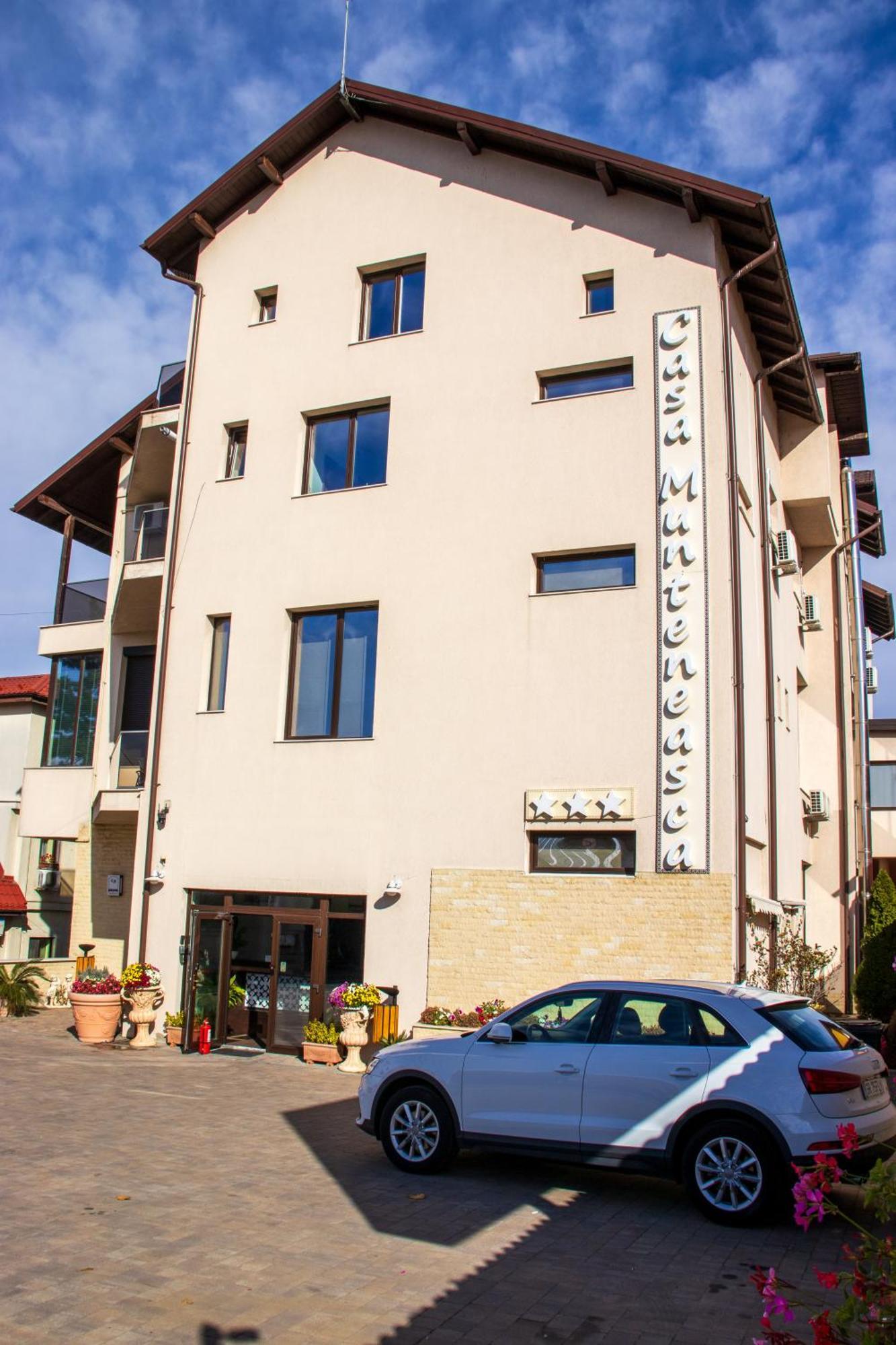 Casa Munteneasca Alessandro Piteşti Exteriör bild