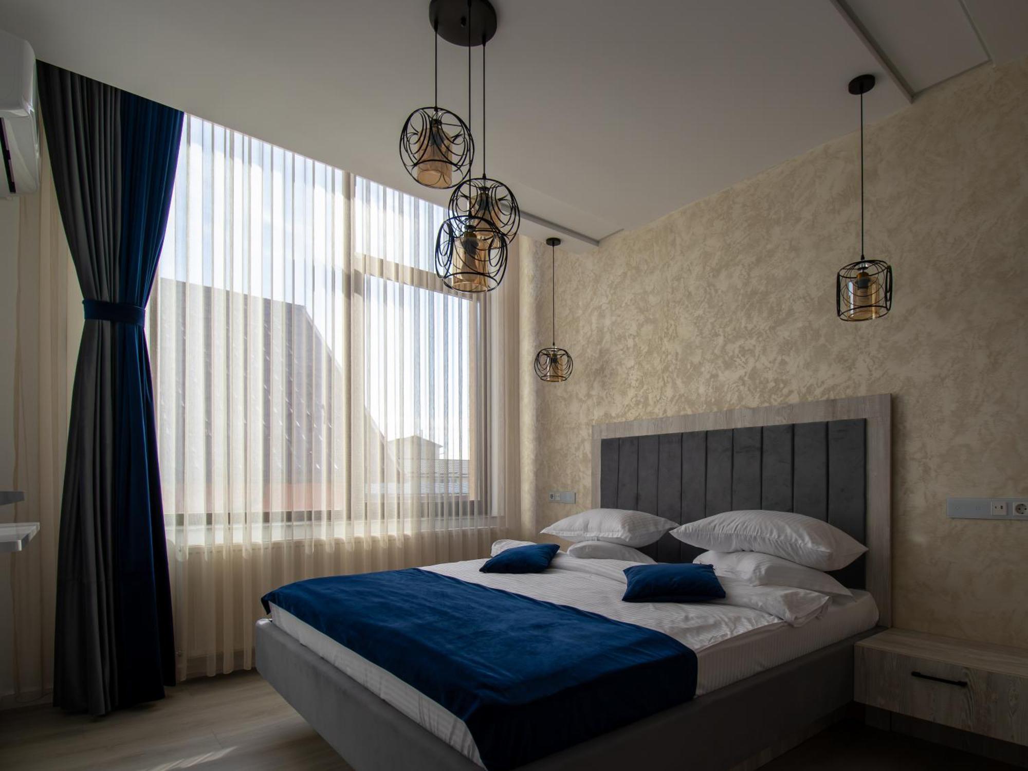 Casa Munteneasca Alessandro Piteşti Exteriör bild