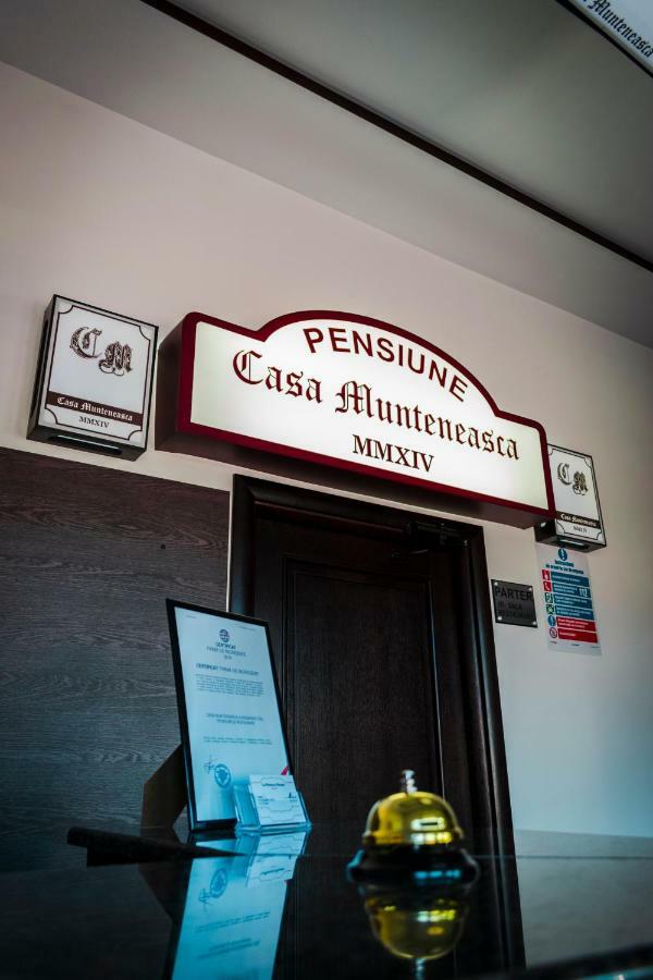 Casa Munteneasca Alessandro Piteşti Exteriör bild